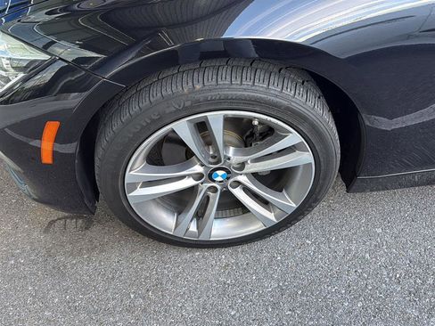 Used 2017 BMW 330i Sedan RWD image 11