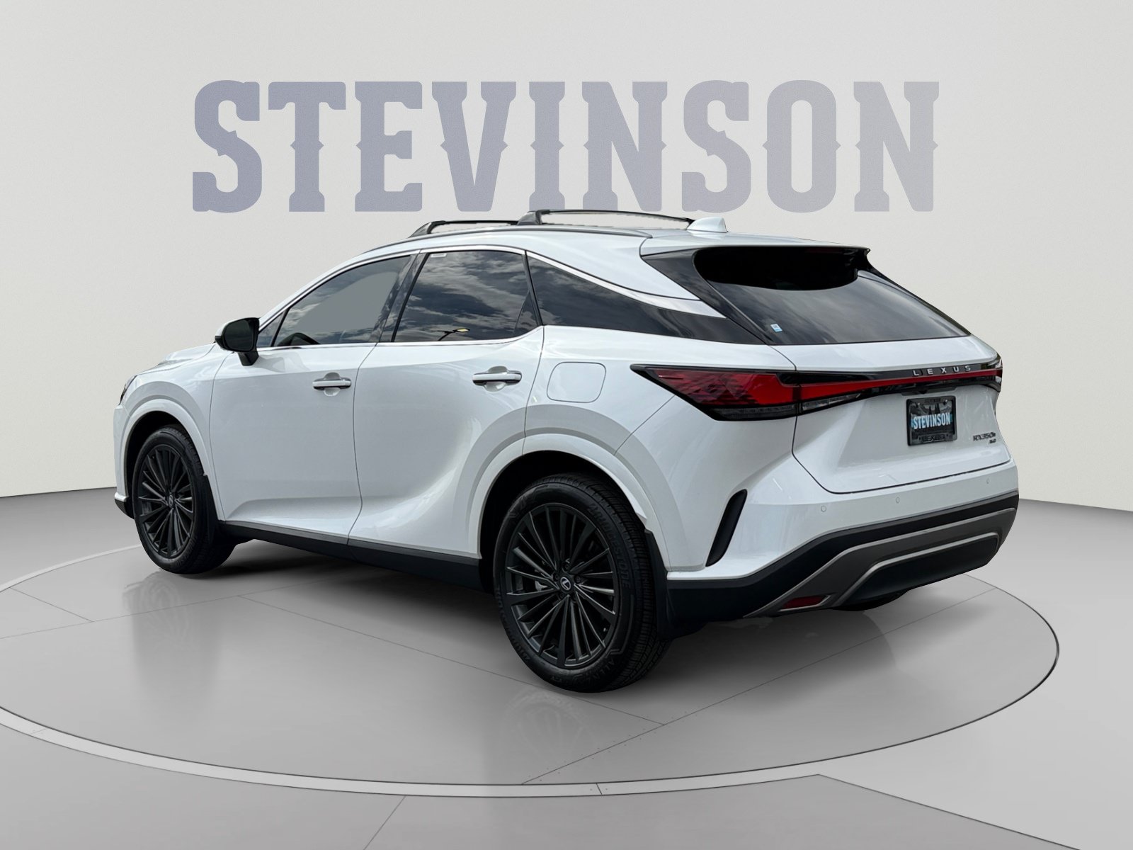 Used 2026 Lexus RX 350h w/ Convenience Package AWD/4WD image 3