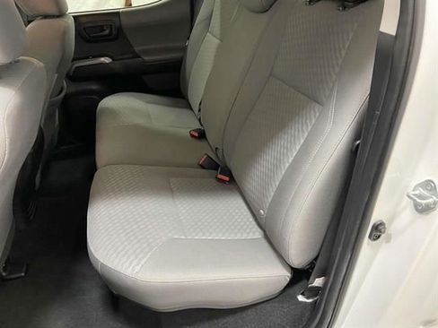 Used 2022 Toyota Tacoma SR5 image 23