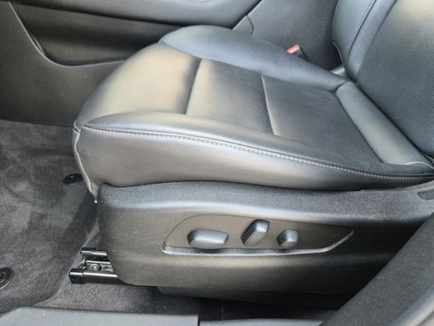 Used 2022 Cadillac XT4 Sport w/ Comfort Package FWD image 25