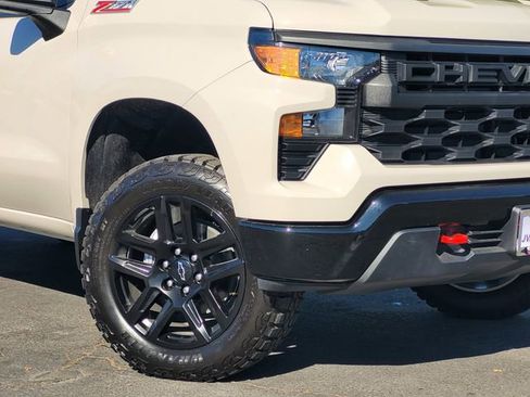 New 2026 Chevrolet Silverado 1500 Custom Trail Boss AWD/4WD image 3