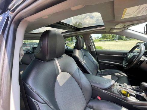 Used 2024 Toyota Camry XSE image 10