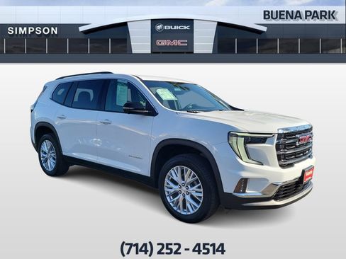 Used 2026 GMC Acadia Elevation w/ Elevation Premium Package FWD image 2