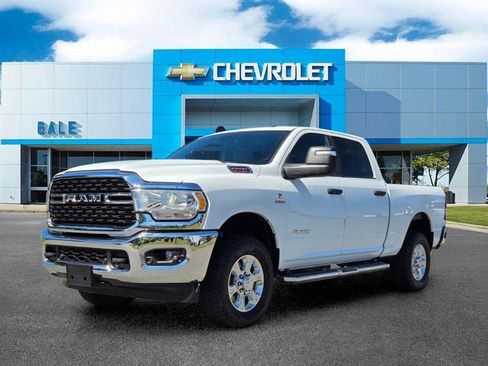 Used 2024 RAM 2500 Big Horn w/ Off Road Package AWD/4WD image 7