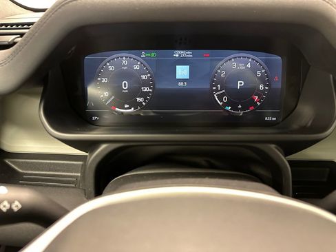 Used 2020 Land Rover Defender 110 SE image 21