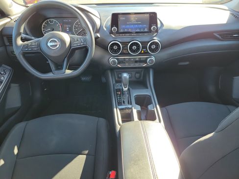 Used 2024 Nissan Sentra S image 15