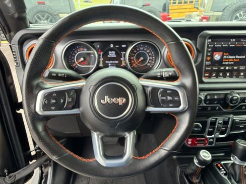 Used 2023 Jeep Gladiator Mojave w/ LED Lighting Group AWD/4WD image 45