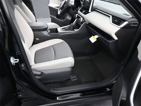 New 2025 Toyota RAV4 XLE image 12