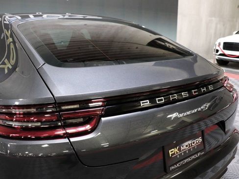Used 2018 Porsche Panamera 4S w/ Premium Package Plus AWD/4WD image 77