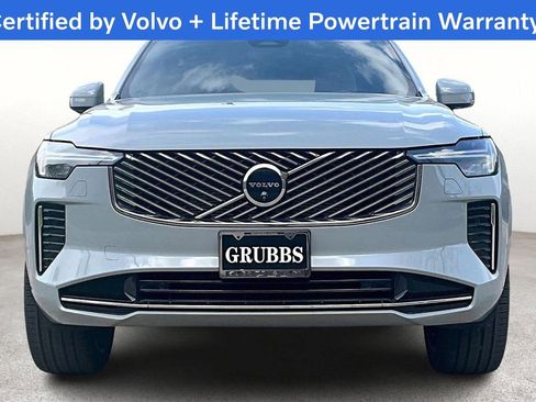 Certified 2025 Volvo XC90 B5 Plus image 6