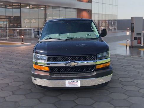 Used 2019 Chevrolet Express 2500 w/ Driver Convenience Package RWD image 6