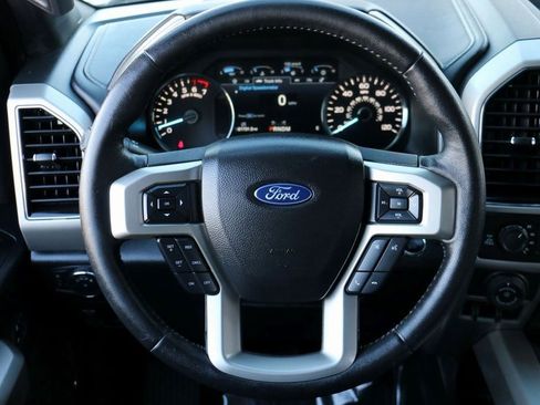 Certified 2020 Ford F150 Lariat image 25