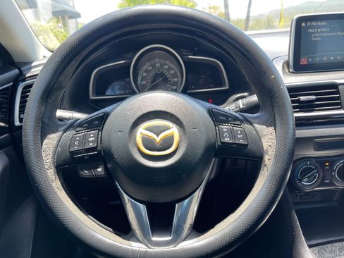Used 2016 MAZDA MAZDA3 i Sport w/ Preferred Equipment Package FWD image 27