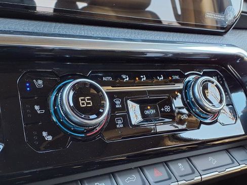 New 2026 GMC Sierra 2500 Denali w/ Denali Reserve Package image 8