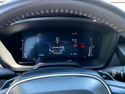 Used 2026 Toyota Corolla Cross SE image 25