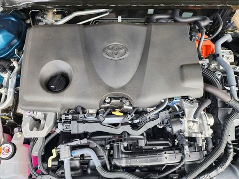 Used 2025 Toyota Camry XSE image 24