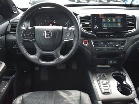 Used 2022 Honda Passport TrailSport image 22