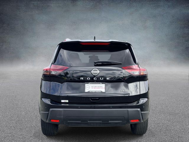 Used 2026 Nissan Rogue SV AWD/4WD image 3