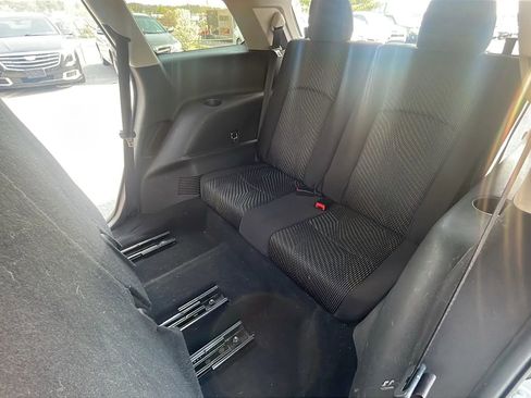 Used 2012 Dodge Journey SXT w/ Flexible Seating Group image 34