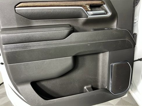 Used 2024 GMC Sierra 3500 SLE image 29