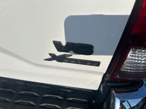 Used 2022 Toyota Tacoma SR5 RWD image 15