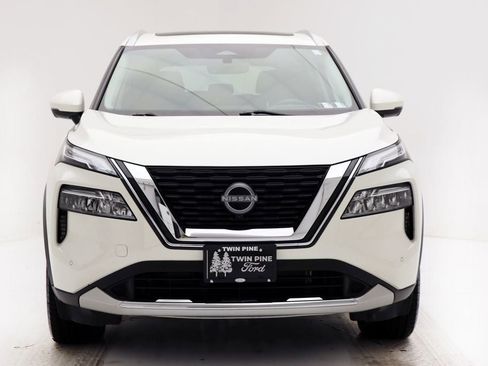 Used 2023 Nissan Rogue Platinum w/ Platinum Premium Package image 4