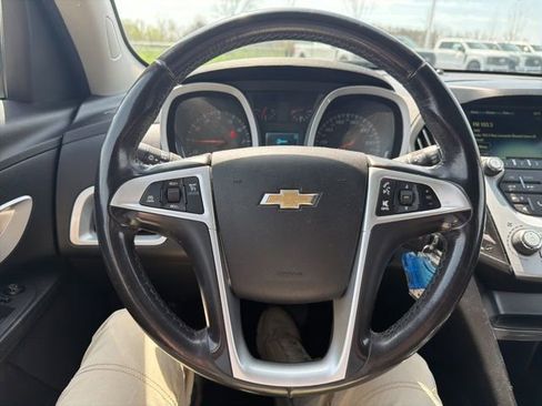 Used 2017 Chevrolet Equinox Premier w/ Enhanced Convenience Package image 35