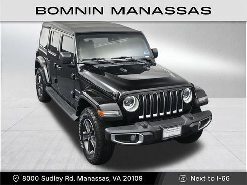Used 2023 Jeep Wrangler Unlimited Sahara w/ LED Lighting Group AWD/4WD image 29