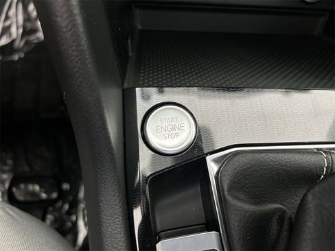 New 2026 Volkswagen Taos S image 33