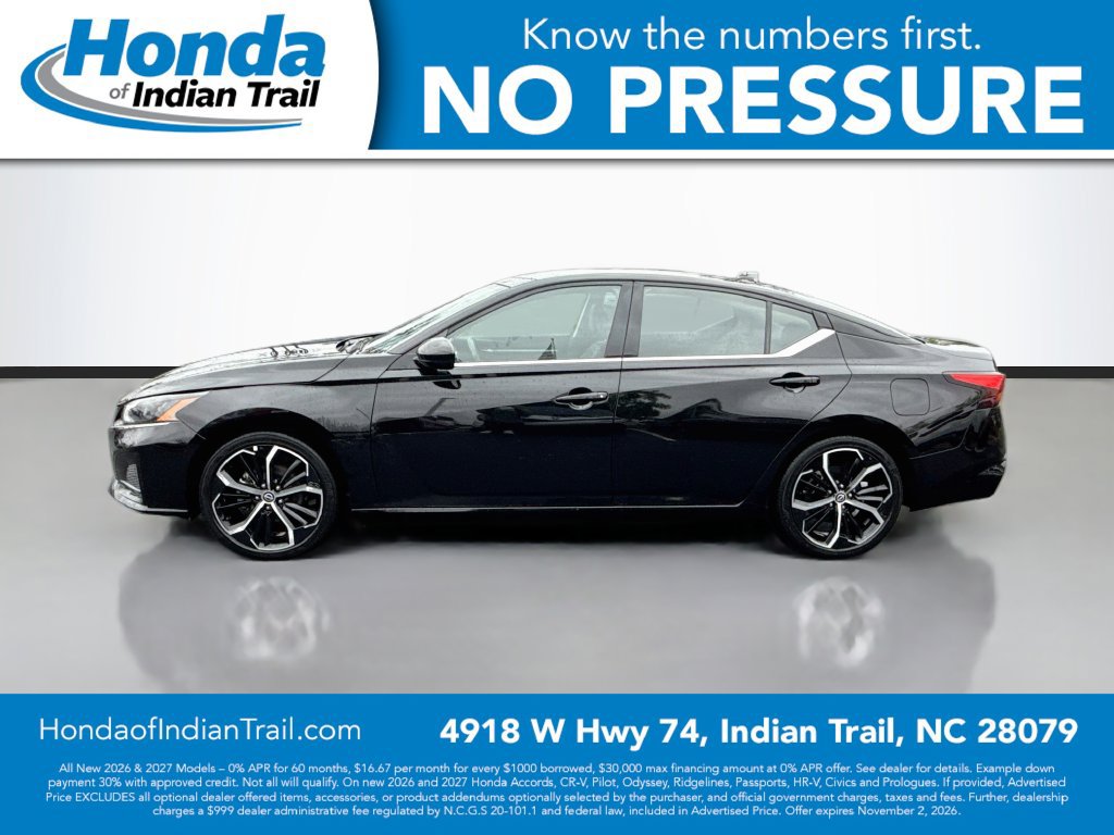 Used 2025 Nissan Altima 2.5 SR FWD image 4