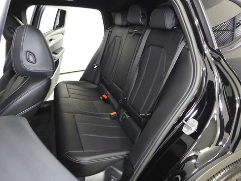 Used 2024 BMW X4 xDrive30i w/ Premium Package AWD/4WD image 21