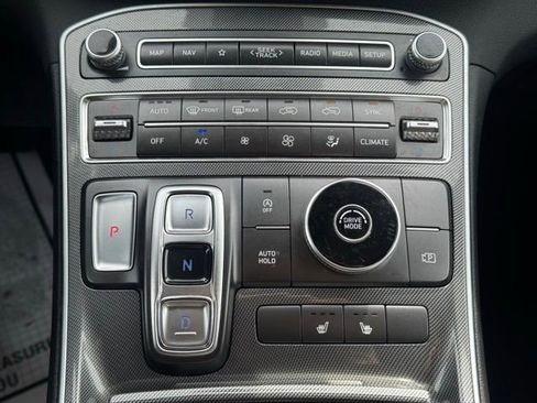 Used 2023 Hyundai Santa Fe SEL image 19