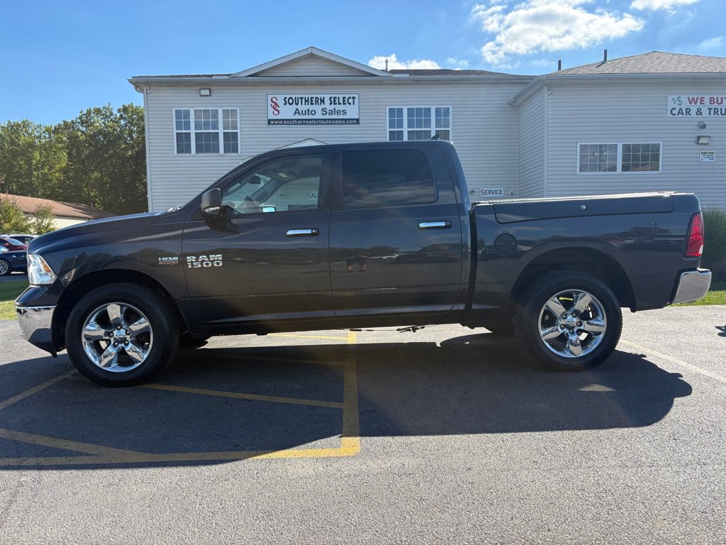 Used 2017 RAM 1500 Big Horn AWD/4WD image 1