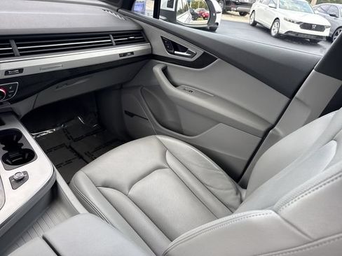 Used 2018 Audi Q7 2.0T Premium Plus AWD/4WD image 23