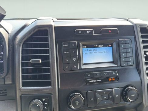 Used 2022 Ford F350 XL w/ Power Equipment Group AWD/4WD image 29