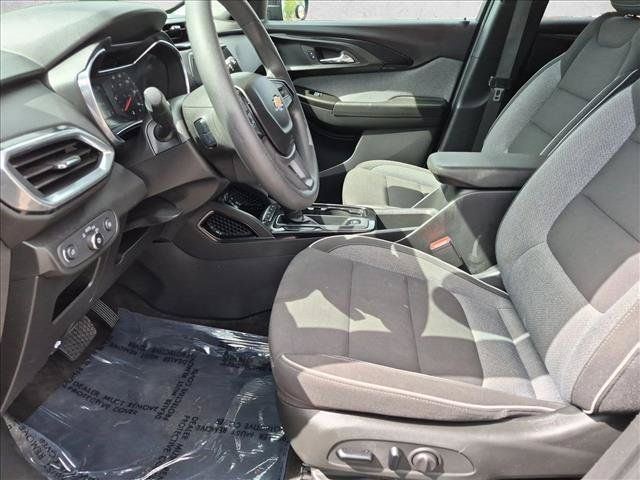 Used 2023 Chevrolet TrailBlazer LT AWD/4WD image 15