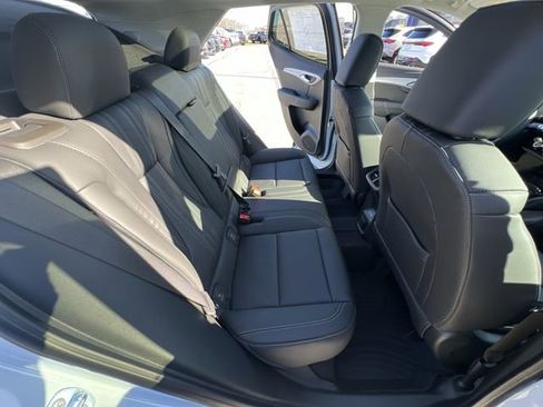 New 2026 Buick Envision Avenir image 12