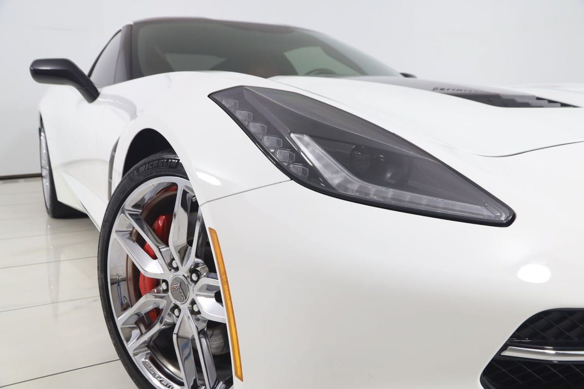 Used 2016 Chevrolet Corvette Stingray Coupe w/ 2LT Preferred Equipment Group RWD image 21