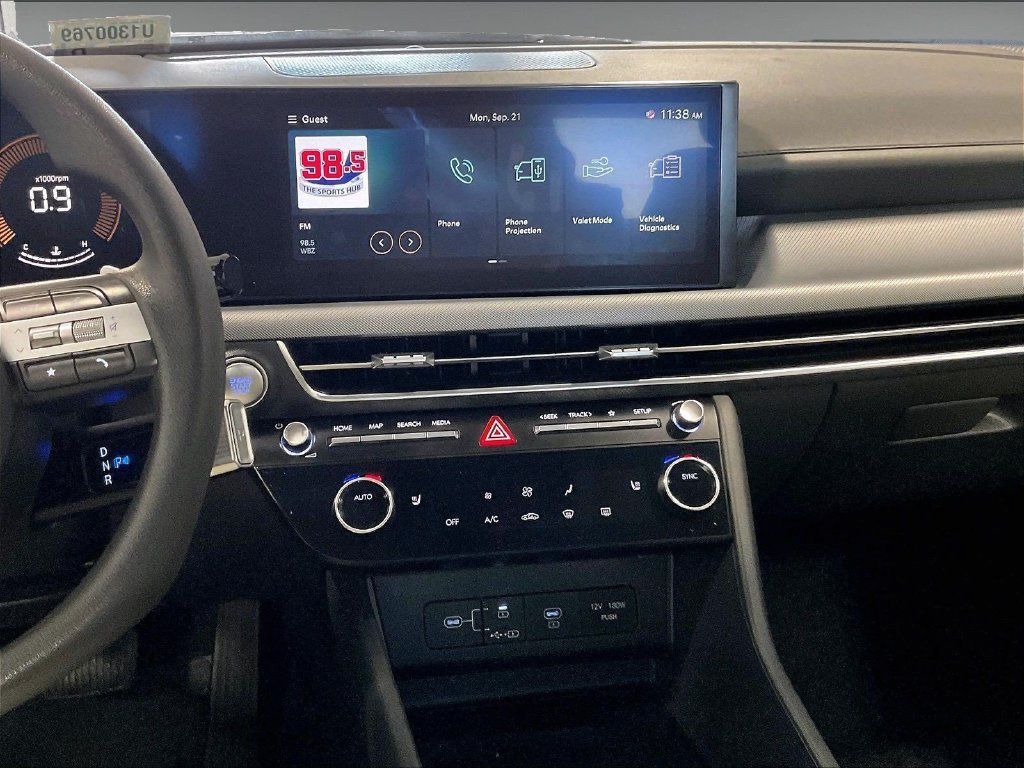 Used 2025 Hyundai Sonata SEL FWD image 18
