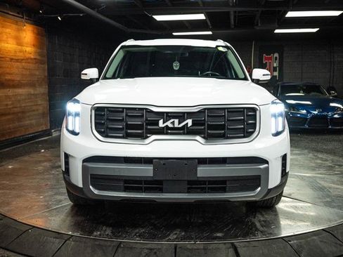 Used 2023 Kia Telluride S w/ S Sunroof Package image 4