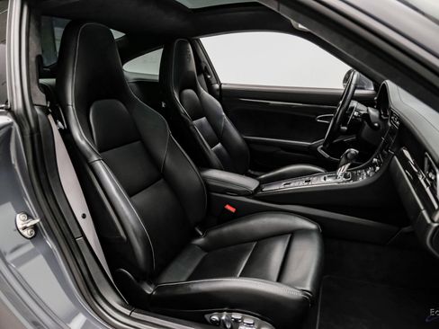 Used 2017 Porsche 911 Turbo S image 56