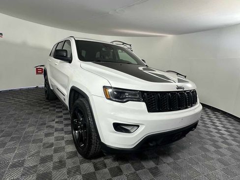 Used 2021 Jeep Grand Cherokee Freedom Edition image 13