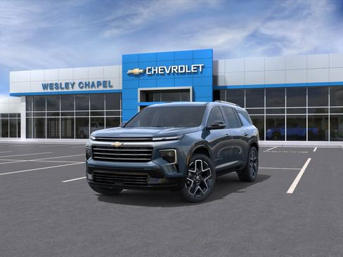 New 2026 Chevrolet Traverse High Country w/ LPO, Floor Liner Package FWD image 1