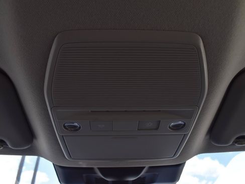 Used 2026 Nissan Sentra SV w/ SV Convenience Package FWD image 40