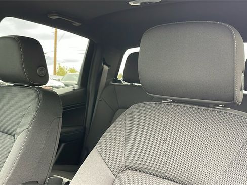 New 2026 GMC Canyon Elevation w/ Convenience Package image 12