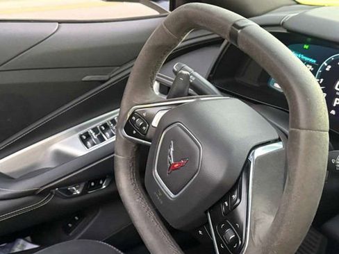 Used 2023 Chevrolet Corvette Stingray Convertible w/ Z51 Performance Package RWD image 10