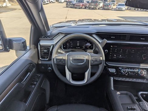 New 2026 GMC Sierra 2500 Denali image 3