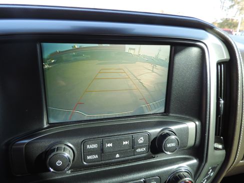 Used 2019 Chevrolet Silverado 2500 LTZ w/ Duramax Plus Package image 11