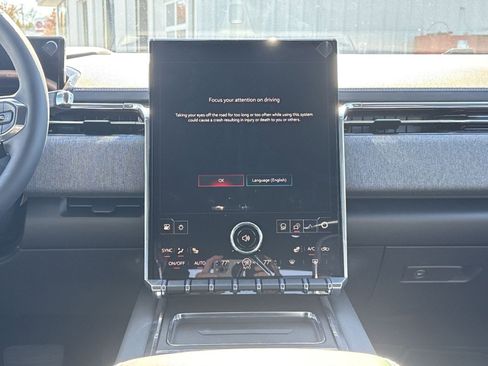 New 2026 GMC Sierra EV Elevation image 17