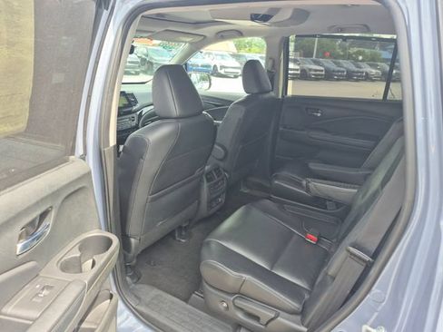 Used 2022 Honda Pilot Touring image 15